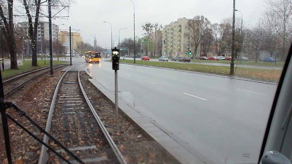 In this situation, are you allowed to enter beyond the signalling device?